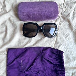 Gucci Sunglasses - Authentic comes with case and dust bag